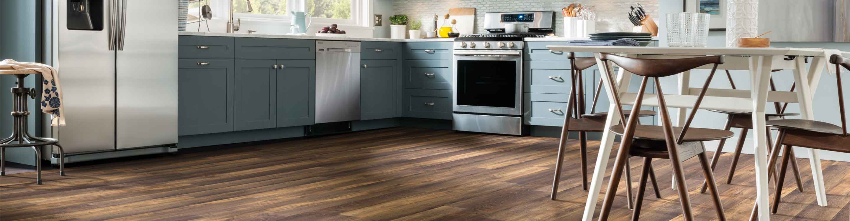 Vinyl flooring in a kitchen and breakfast nook